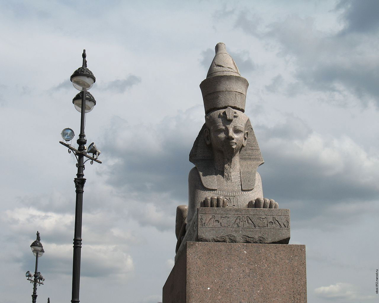 Фотография Петербургского Сфинкса привезённого из Египта