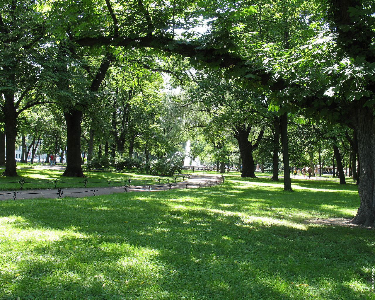 Александровский сад Санкт-Петербург